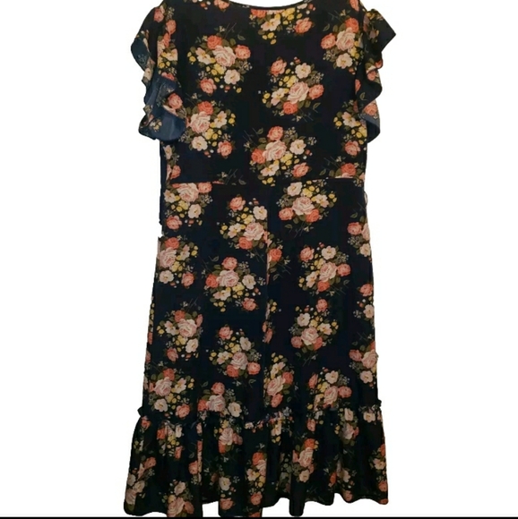 SHEIN Curve Romantic Boho Pink Roses Floral Ruffle Sleeve Maxi Dress 1X - Picture 3 of 16